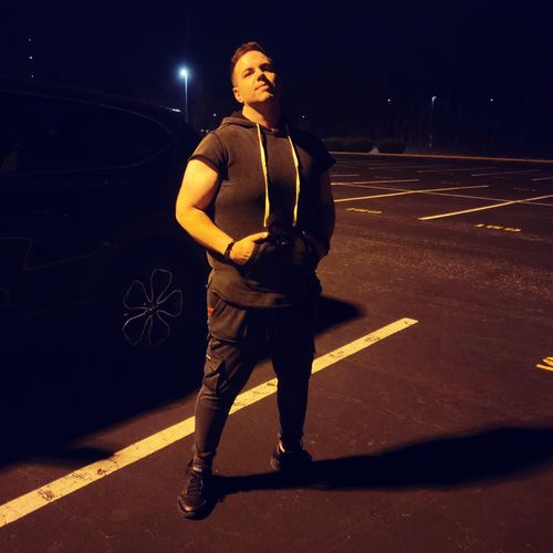 Customer photo review of Size Up Charcoal Cap Warm Up Hoodie