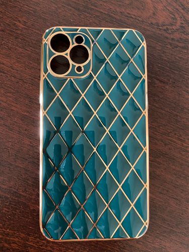 Customer photo review of Diamond Bling Plating iPhone Case