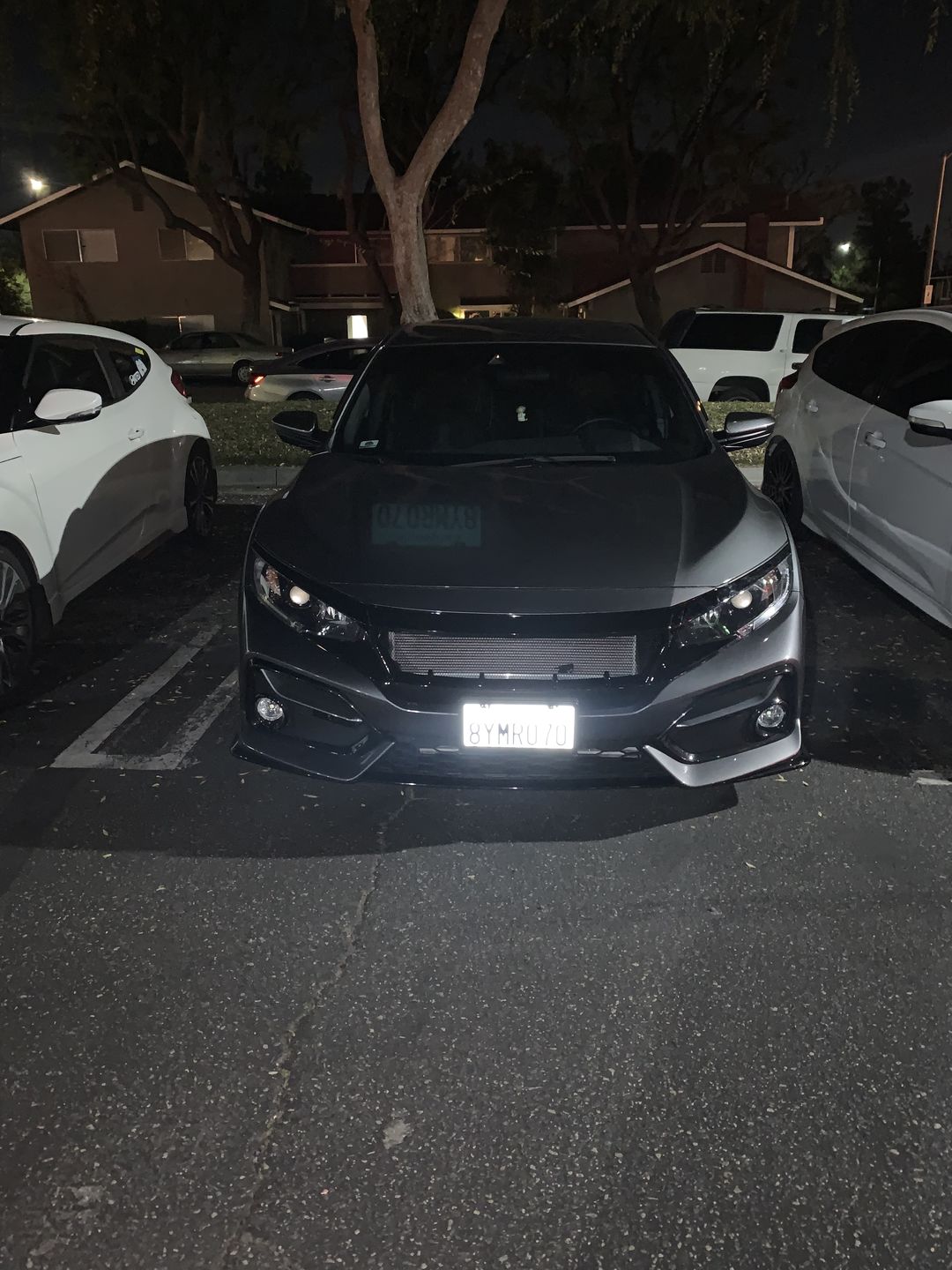 Customer photo review of Sports Grille w/ Steel Mesh - Glossy Black for 16-21 Honda Civic Sedan/Hatchback/FK8