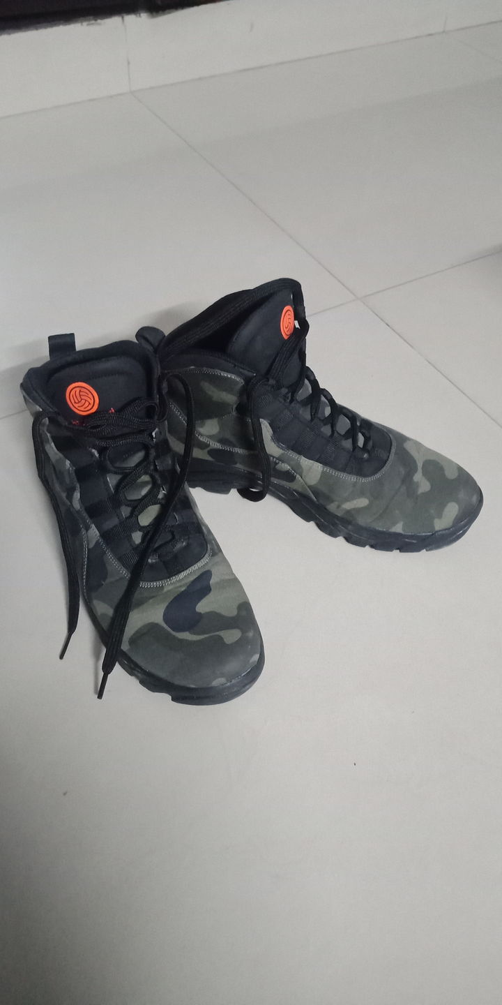 Customer photo review of Bacca Bucci Wolf
