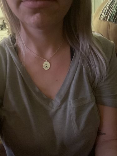 Customer photo review of Double-Sided Custom Paw Oval Necklace