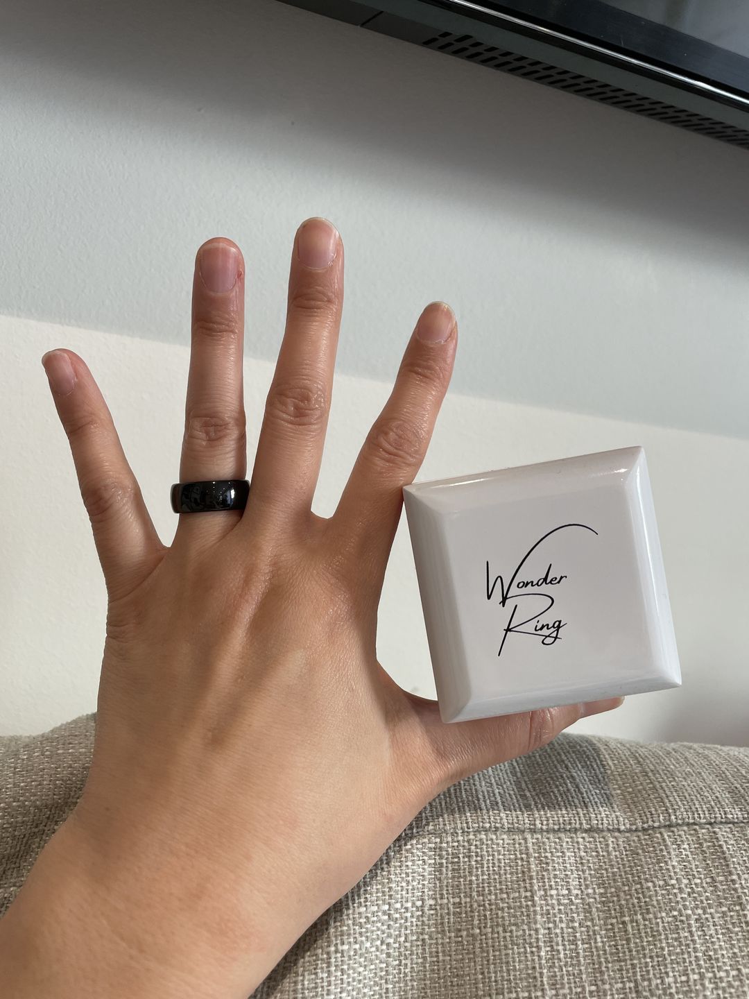 Customer photo review of Black 8mm Wonder Ring