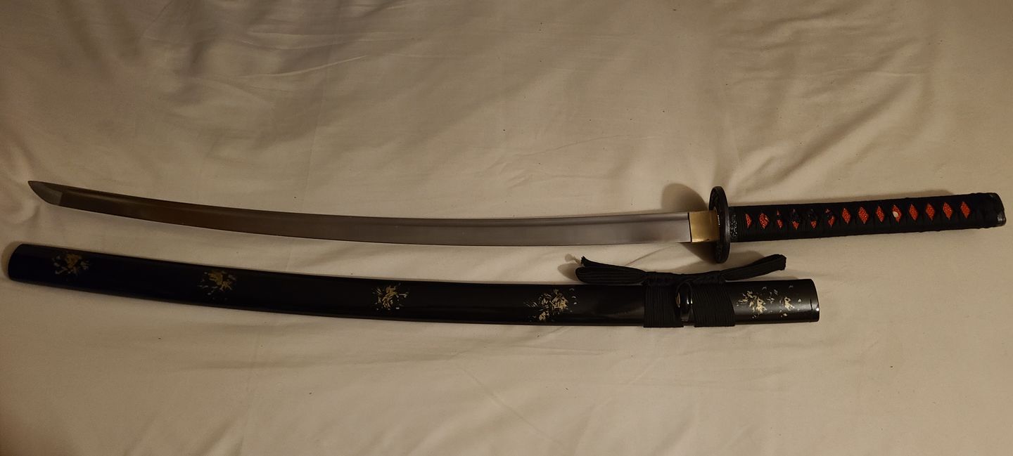 Customer photo review of The Sekaiju Handmade Katana 1060 Carbon Steel