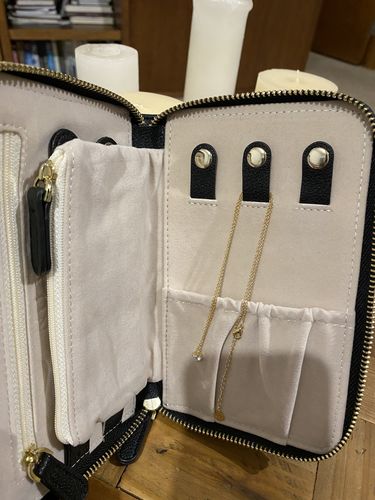 Customer photo review of JOYERO RECTANGULAR NEGRO
