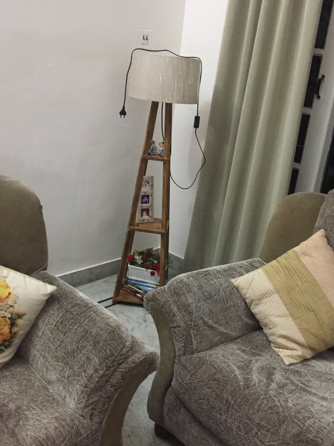Customer photo review of Decorative  Wooden Floor Lamp for Home Decoration Living Room Corner