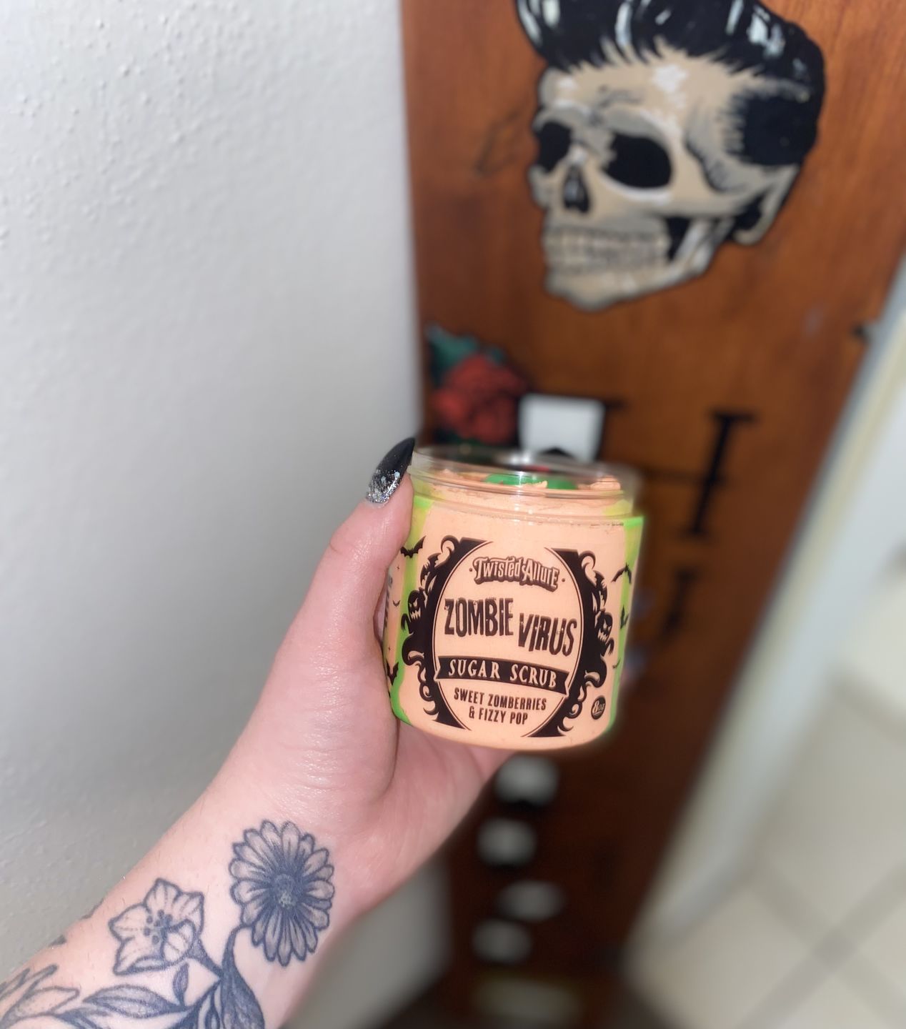 Customer photo review of Zombie Virus Sugar Scrub