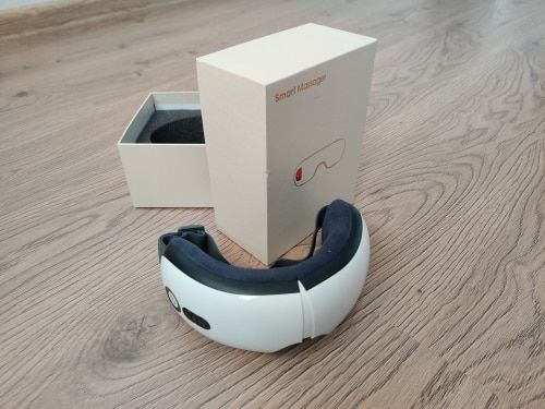 Customer photo review of HexoEye™ Smart Eye Massager