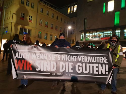 Customer photo review of BANNER / PVC-PLANE extralang 3m x 1m • AUCH WENN SIE'S NICHT VERMUTEN: WIR SIND DIE GUTEN!