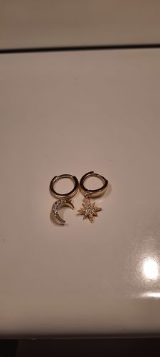 Customer photo review of Boucles d'oreilles Vénus