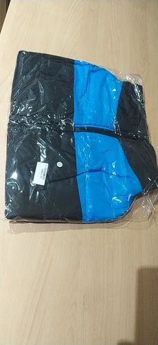 Customer photo review of Piumino Dettaglio Celeste