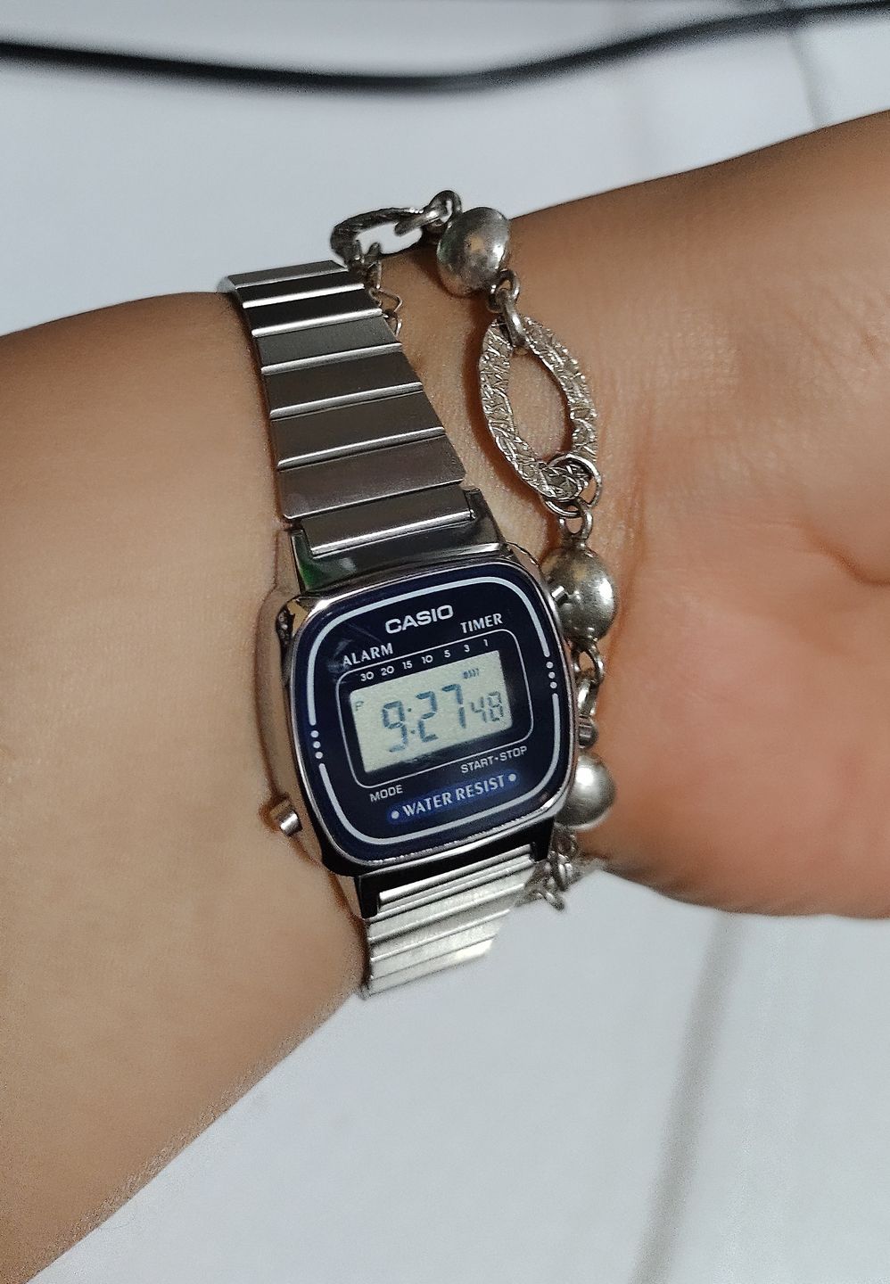 Customer photo review of Reloj Casio Vintage LA670WA-2DF Plateado Azul