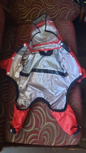 Customer photo review of Impermeabile "The Dog Face" Rosso