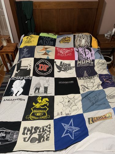 Customer photo review of Classic T-Shirt Blanket