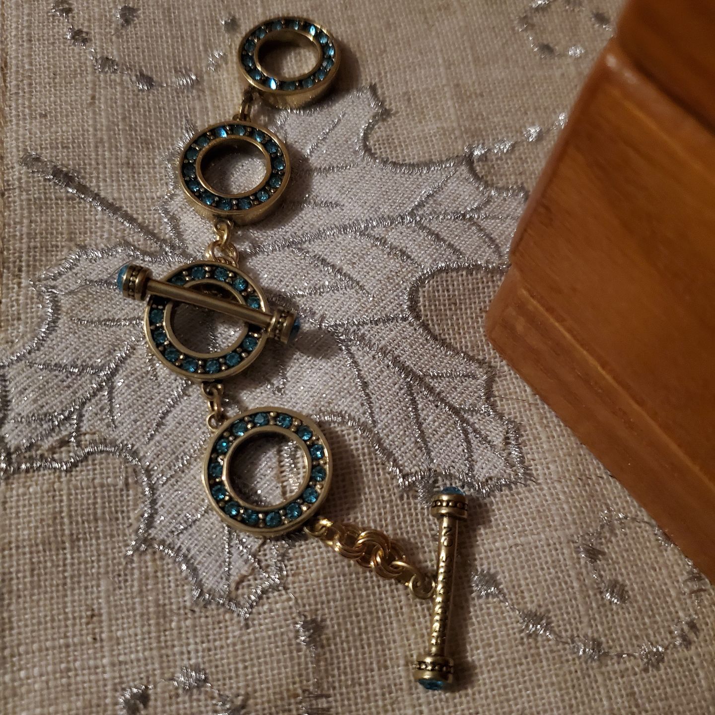 Customer photo review of HEIDI DAUS®"Toggle Extenders" Crystal Toggle Extender