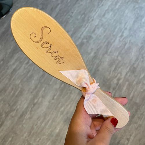 Customer photo review of Personalisierte Haarbürste aus Holz