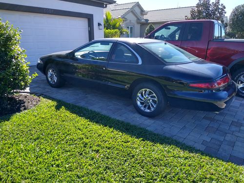 Customer photo review of 1993-1998 Lincoln Mark VIII (8) 4-Wheel Air Suspension Conversion Kit With Shocks (FG14F)
