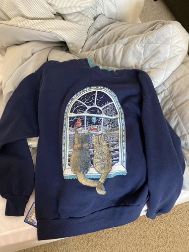 Customer photo review of Vintage Cats Nature Sweatshirt Womens Size Medium