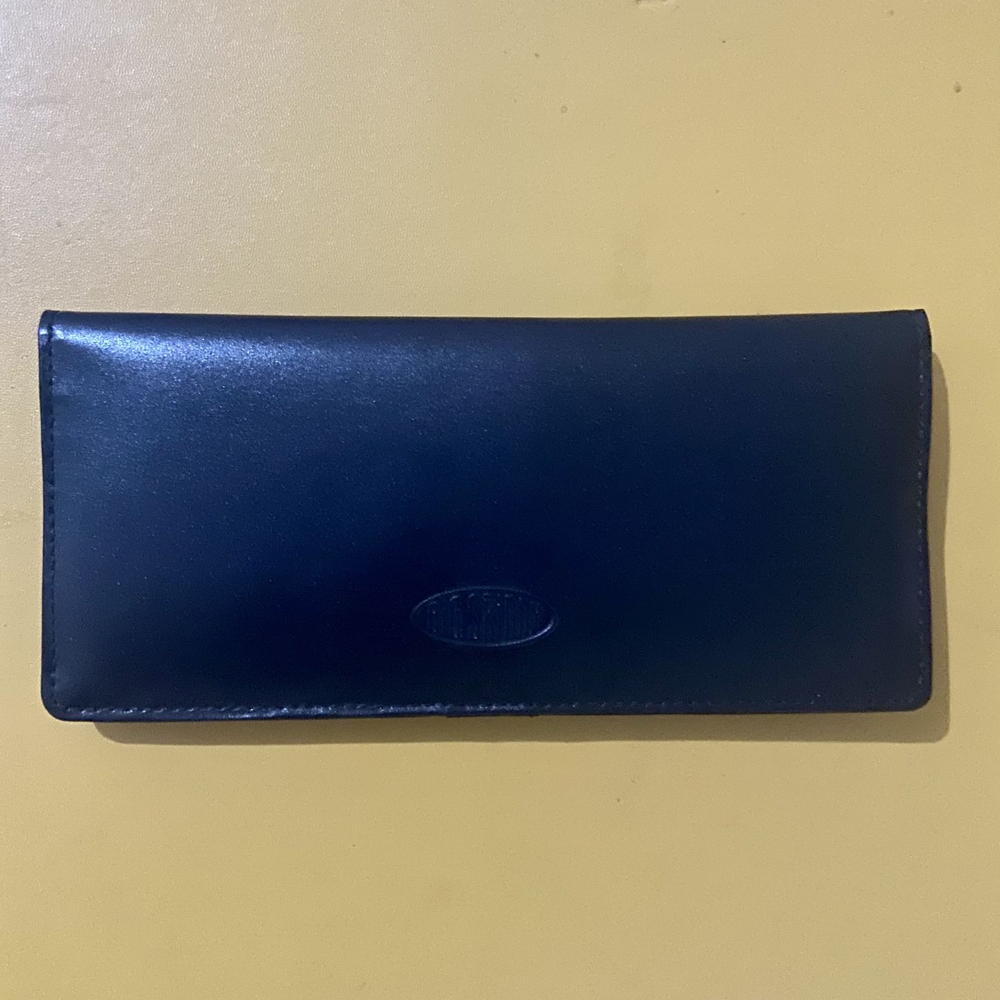 Customer photo review of Leather Executive Black