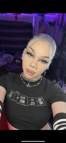 Customer photo review of EYEVOS Real Crystal Grey Colored Contact Lenses