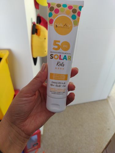 Customer photo review of Pantalla Solar Kids FPS 50+ 2x1