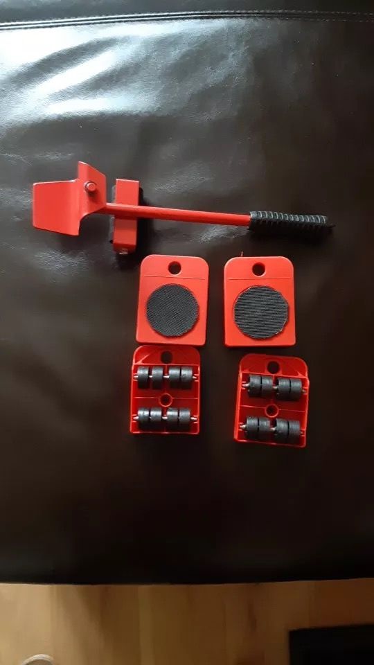 Customer photo review of Set of 5 Furniture Lifter Moving Tool - (FREE DELIVERY)