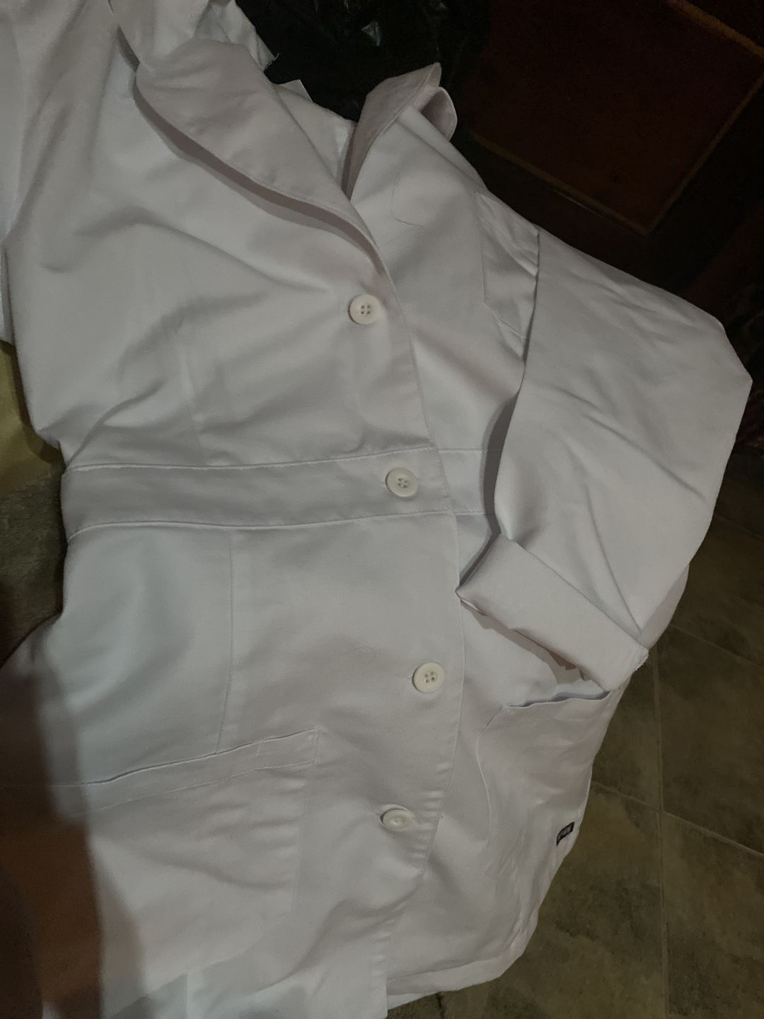 Customer photo review of لابكوت ليلي جريز اناتومي ~ Lily Lab Coat Grey's Anatomy