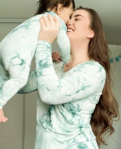 Customer photo review of Womens Long Sleeve Lounge Set