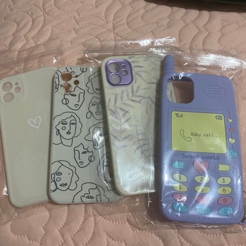 Customer photo review of Vintage Leaves Shockproof iPhone Case