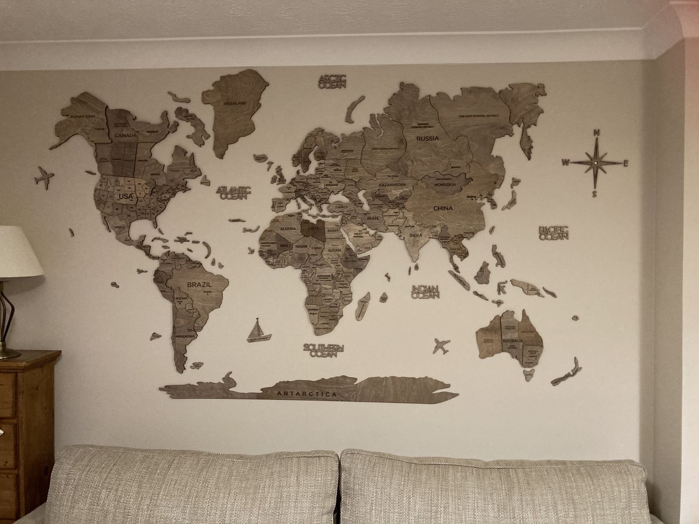 Customer photo review of Mappa del Mondo 3D in Legno Noce Scuro