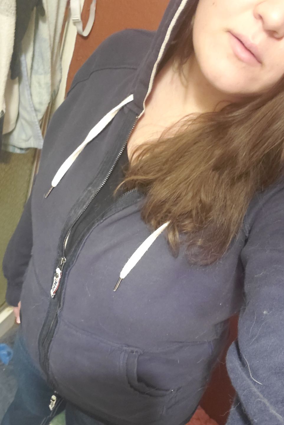 Customer photo review of THE JAMIE HOODIE