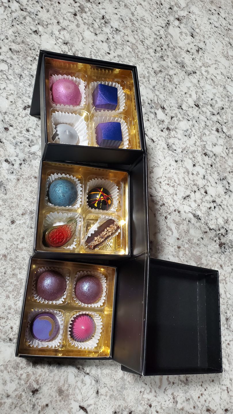 Customer photo review of 12 Piece - Build Your Own Box