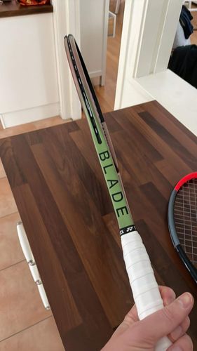 Customer photo review of Wilson Blade 98 18/20 V8.0