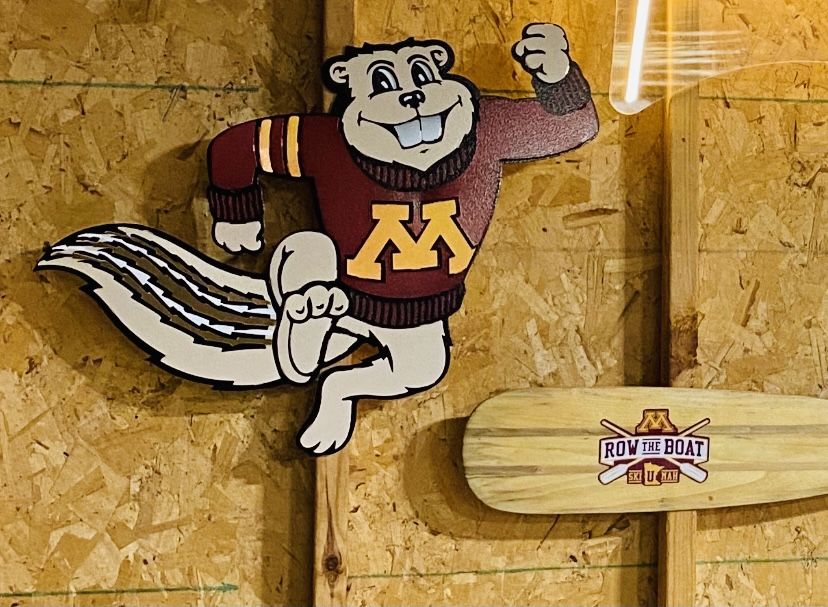 Customer photo review of University of Minnesota Gophers "Goldy" Mascot, 3D Vintage Art