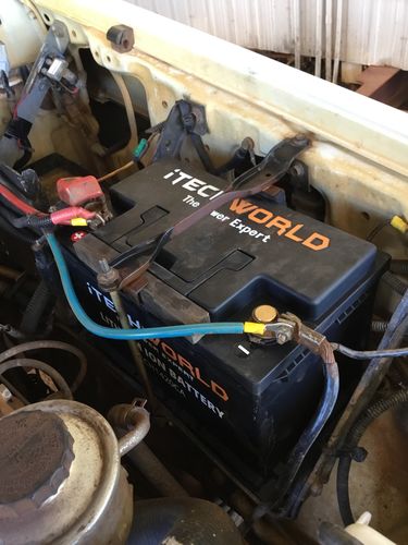 Customer photo review of iTECH1420CA Lithium Car Battery 12V Stop Start 1420amp 60Ah