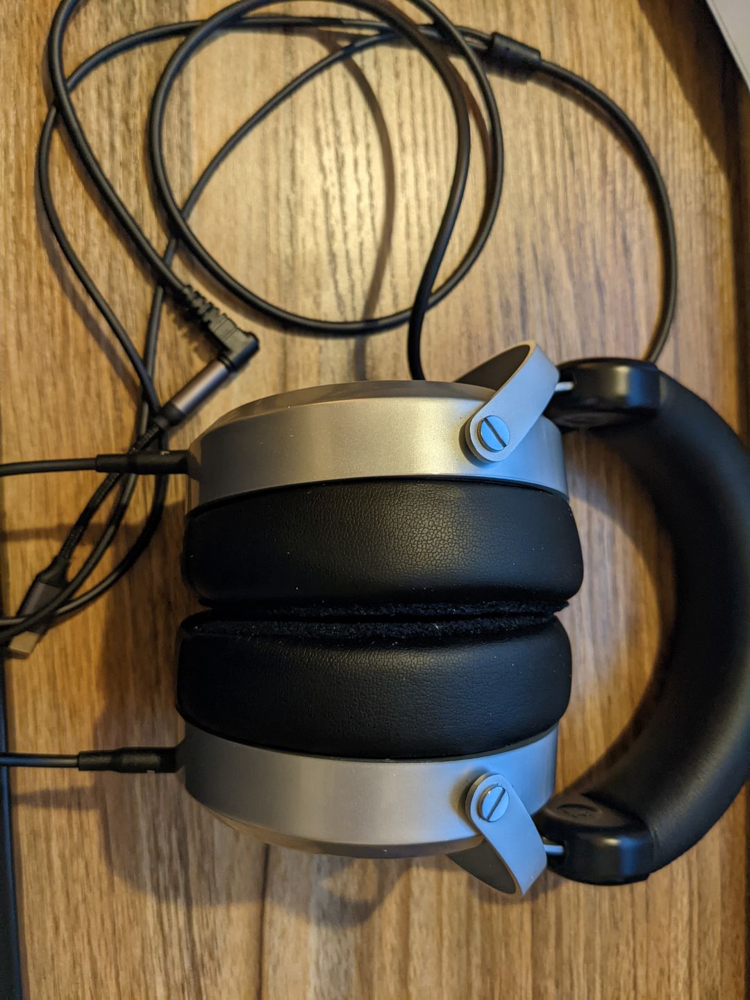 Customer photo review of Hifiman HE400se Entry-Level Headphones