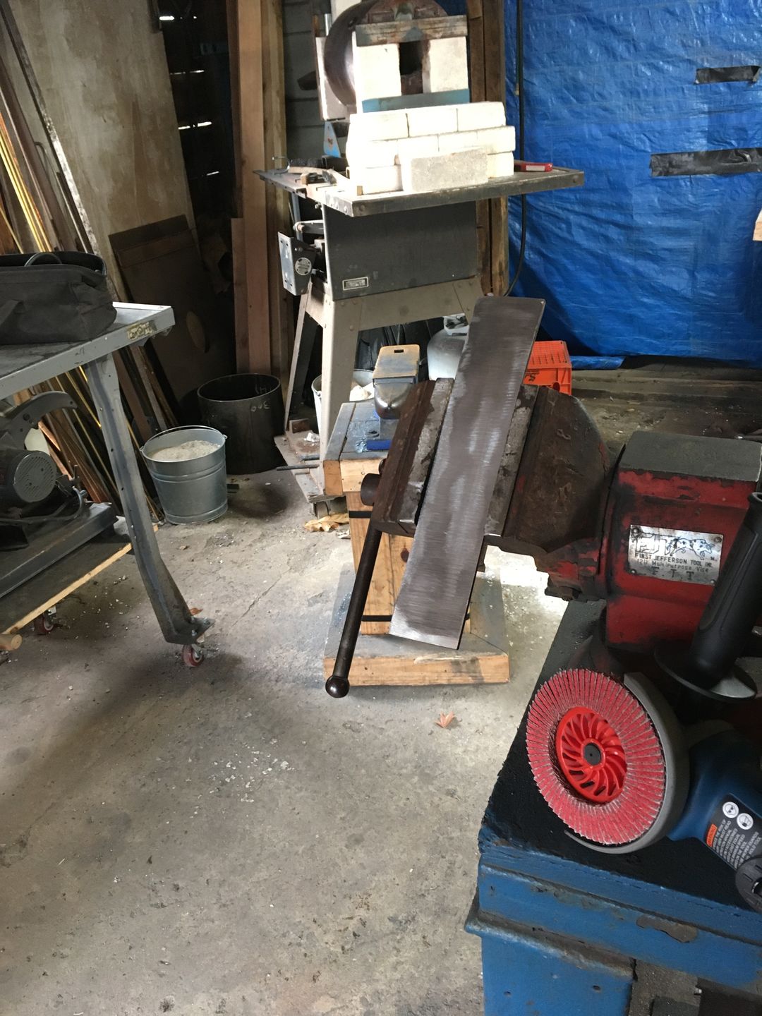 Customer photo review of EdgeCore Ceramic High Density 4 1/2 x 5/8-11 T29 Flap Discs