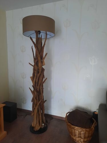 Customer photo review of Stehlampe Teakholz BLUMA  | Höhe 180 cm | inkl. Lampenschirm