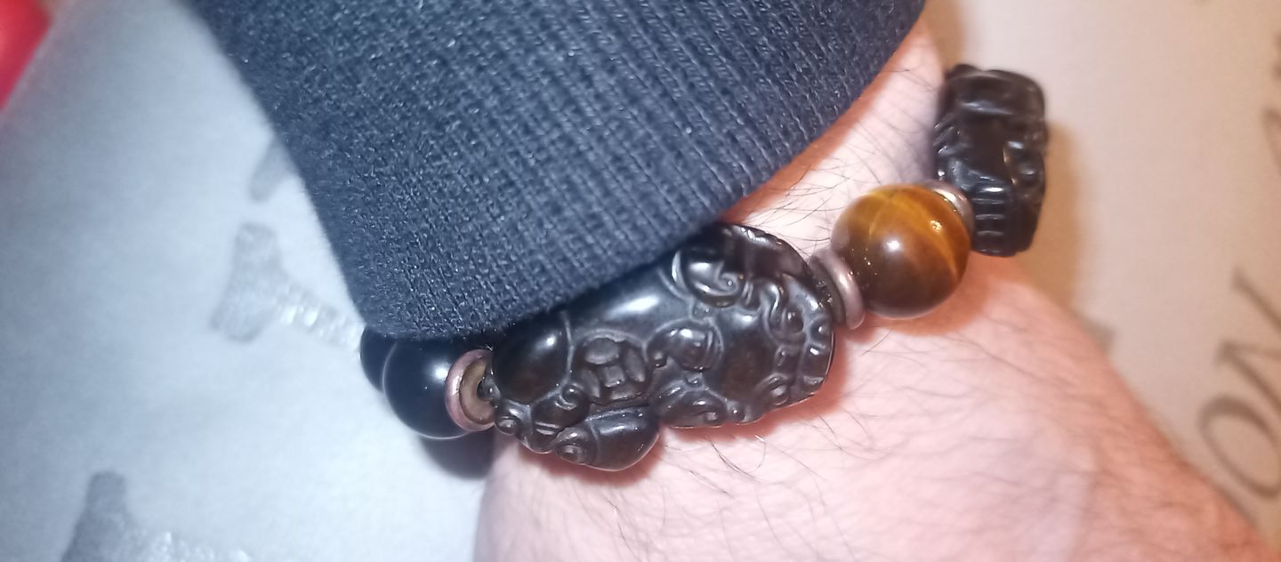Customer photo review of Natural Gold Obsidian Double Pi Yao Wealth Bracelet