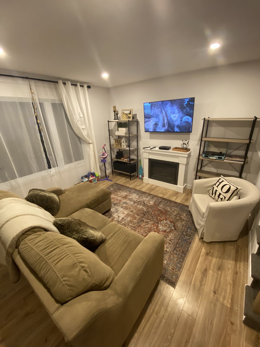 Customer photo review of Sophia Heritage Rust Rug