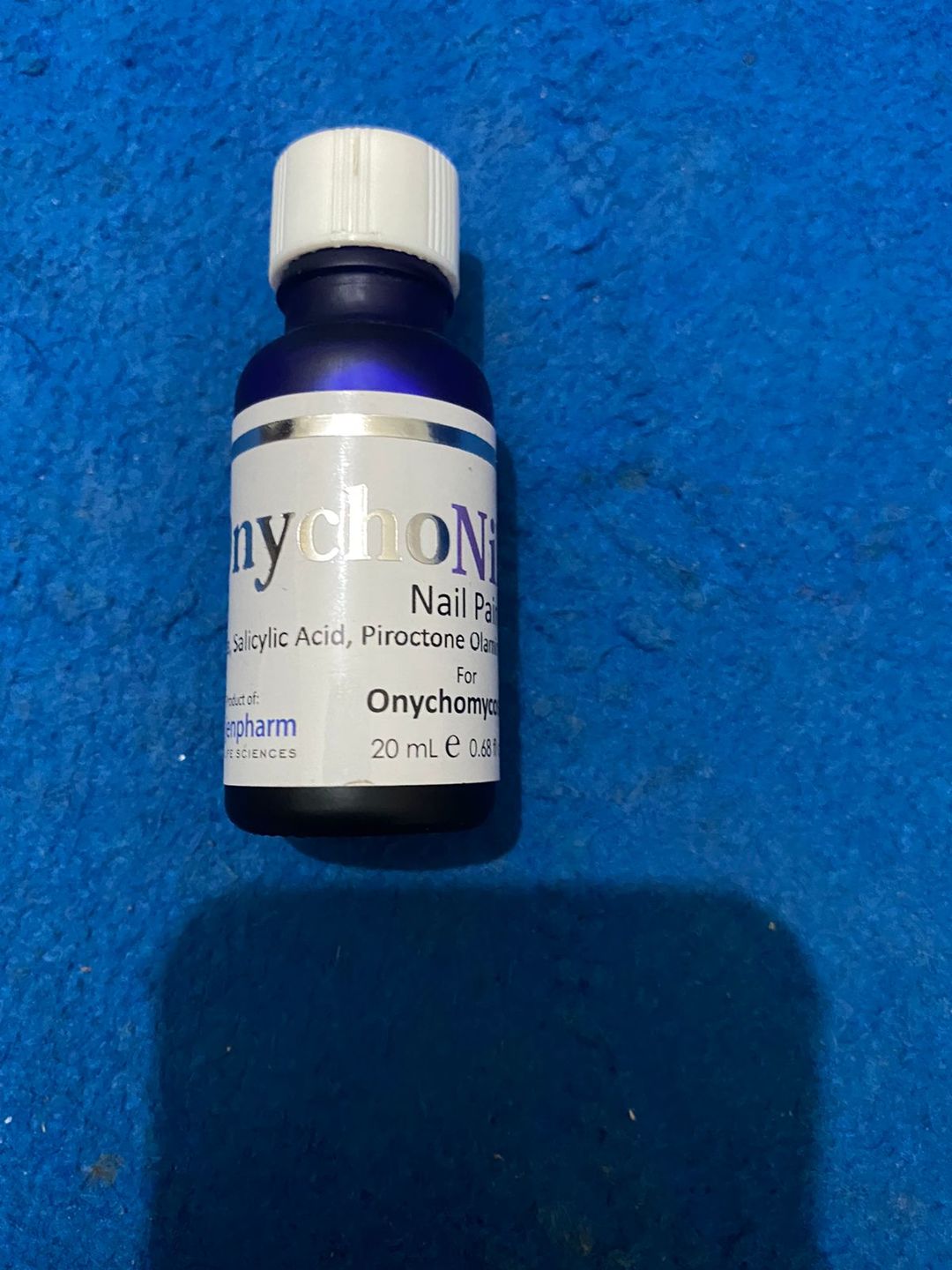 Customer photo review of Onychonil Nail Paint
