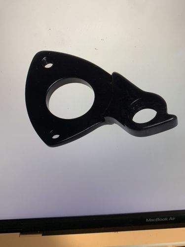 Customer photo review of Universal Carbon Derailleur Hanger