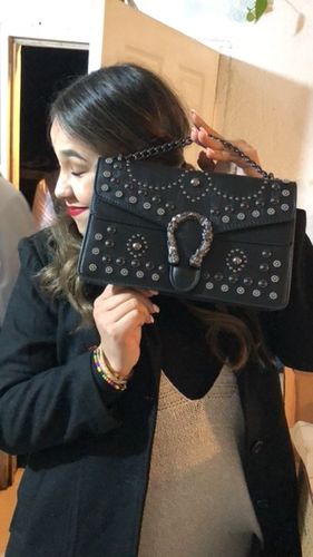 Customer photo review of Cardi