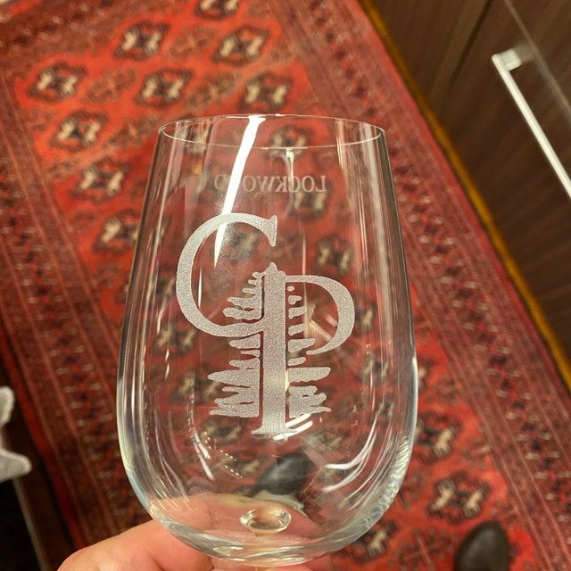 Customer photo review of Engraved 580ml Red Wine Glass