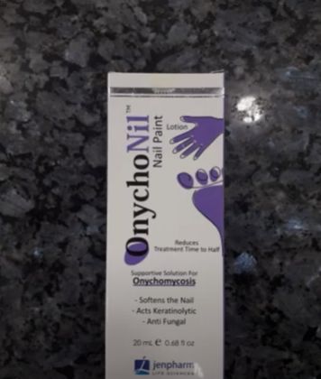 Customer photo review of Onychonil Nail Paint