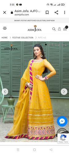 Customer photo review of O.TWO.O PICK ME CHEEKS LIPS & EYES TINT