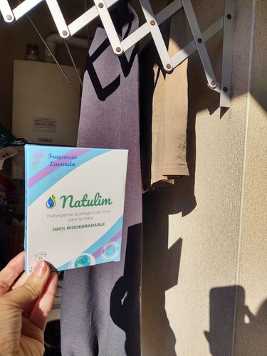 Customer photo review of Eco-Tiras de Detergente 40 lavados Natulim