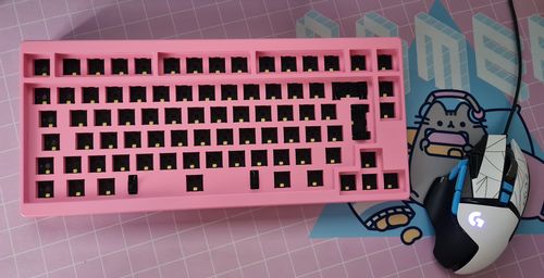Customer photo review of IDOBAO ID80V2 75% HOT-SWAPPABLE  KEYBOARD KIT