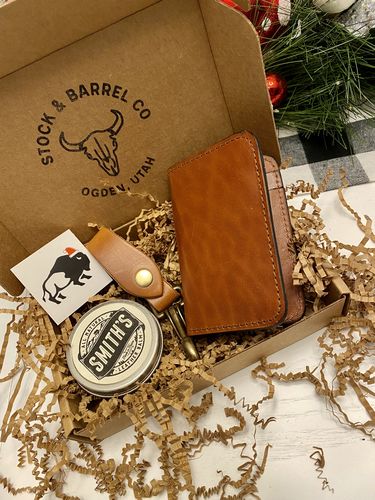 Customer photo review of No.52 | 'Buck Brown' Vertical Leather Wallet