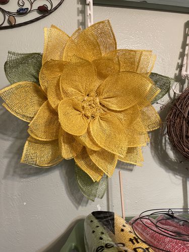 Customer photo review of 10"X10Yd Poly Burlap Mesh Yellow RP810029