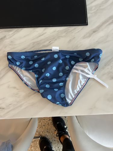 Customer photo review of Burleigh Blue Peckers